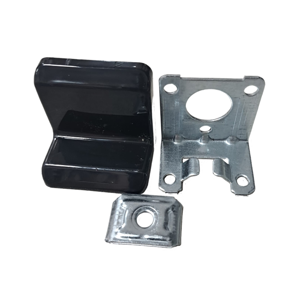 уголок черный