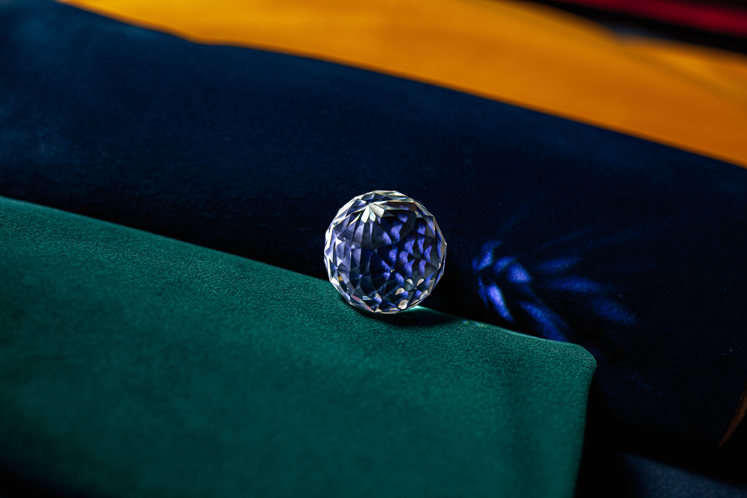 Новая коллекция тканей - Томирис в Евромаркет